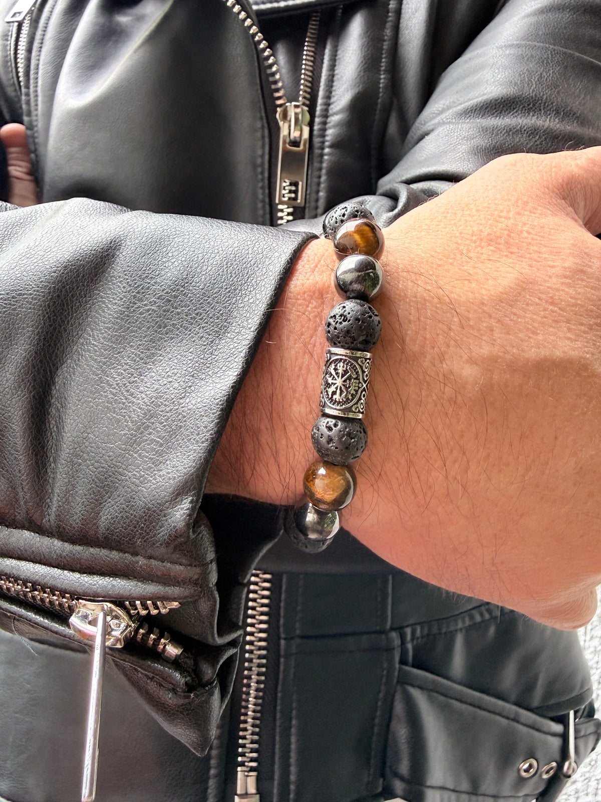 Pulsera Vegvísir