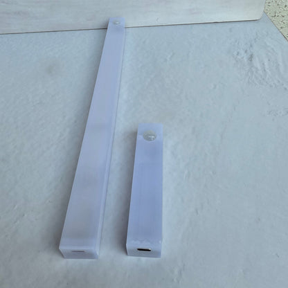 Luz LED con Sensor de Movimiento Recargable